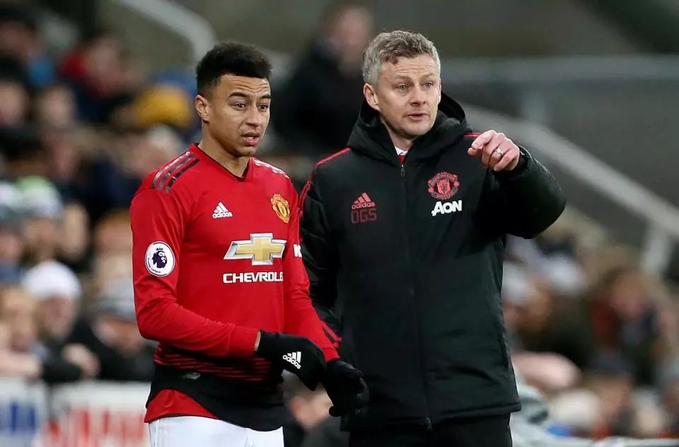 场上表现出 场上表现出